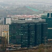 Eurocentrum, w tle Górka Szczęśliwicka.