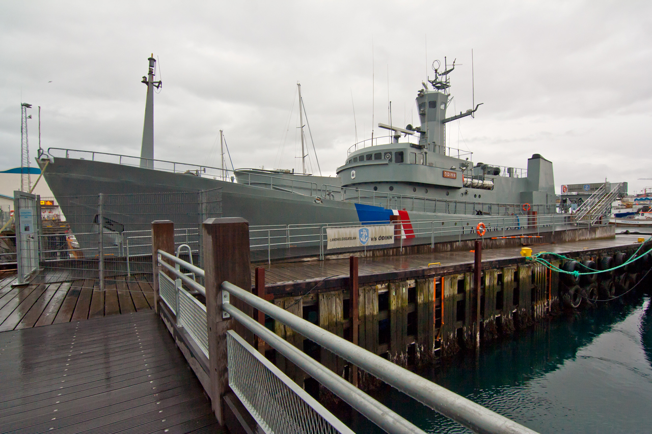 Óðinn - okręt straży przybrzeżnej.