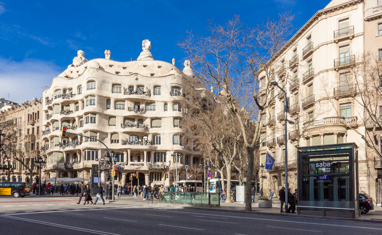Casa Milà - również Gaudi.