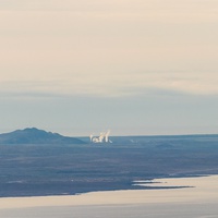 Elektrownia Svartsengi. Zrzut wody z turbin zasila najbardziej przereklamowaną atrakcję Islandii - Błękitną Lagunę.