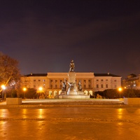 Plac Żelaznej Bramy i pałac Lubomirskich.