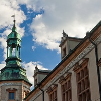 Barokowy hełm wieży pałacu.