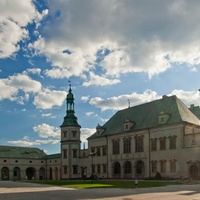 Pałac biskupów krakowskich.