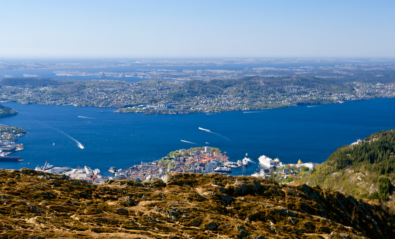 Zbliżenie na Bergen.