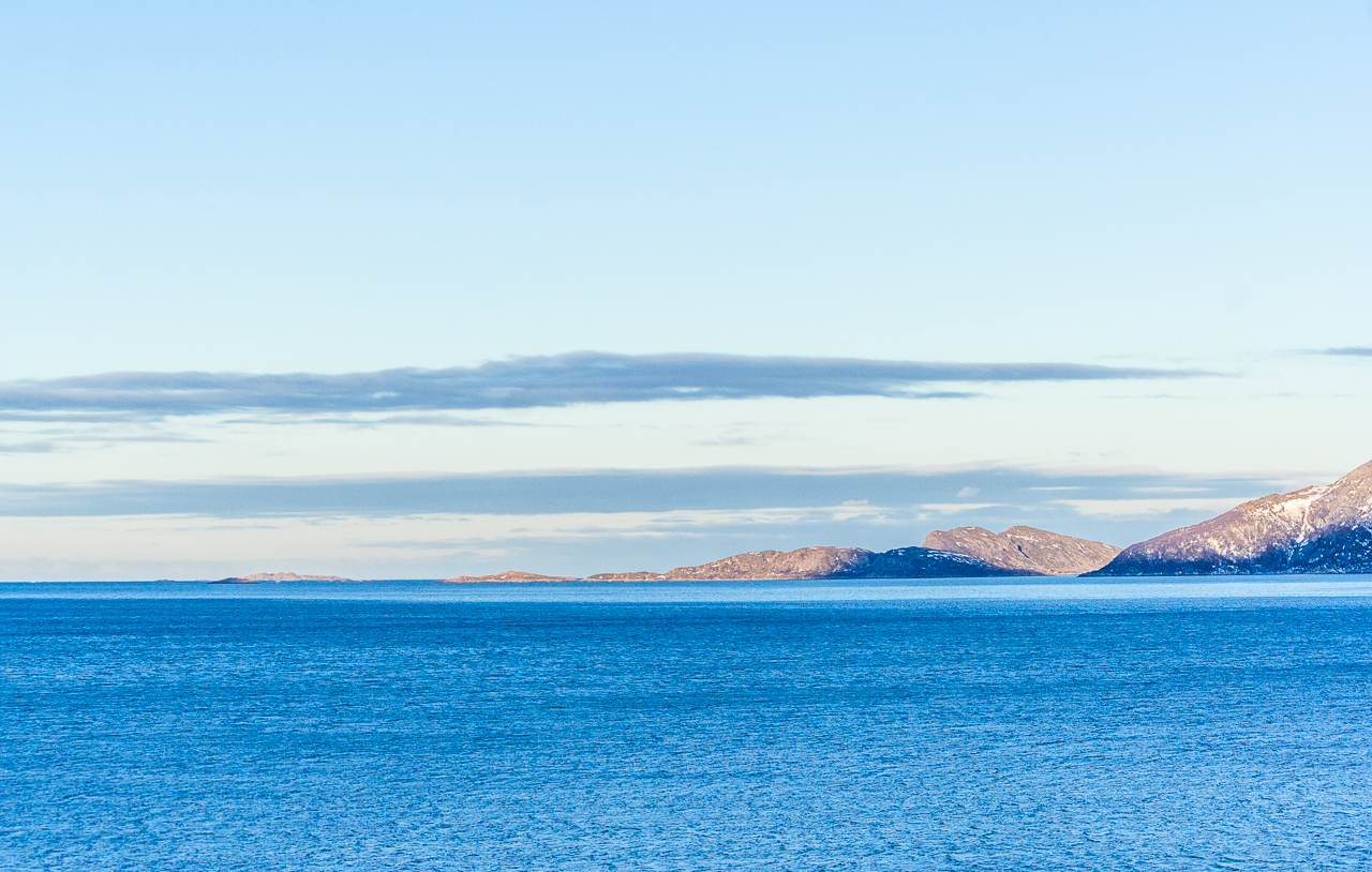 Wysepki na końcu Grøtfjordu - dalej już tylko Atlantyk.